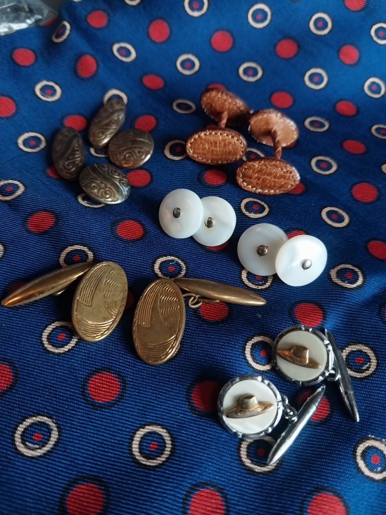 A Cufflink Countdown For Dads, Grads, And Fancy Lads