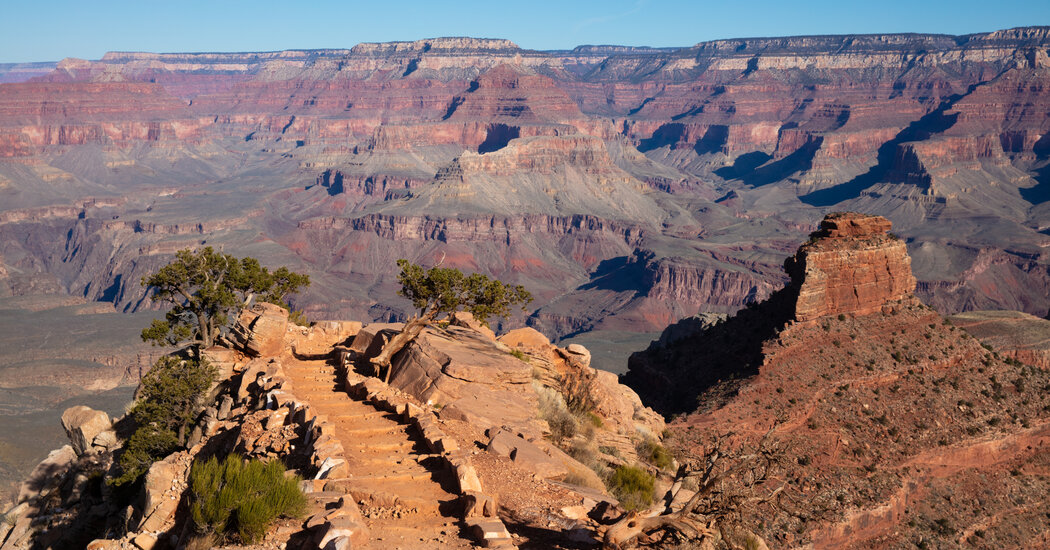 3 Hikers Die at Grand Canyon Amid ‘Dangerous’ High Temperatures