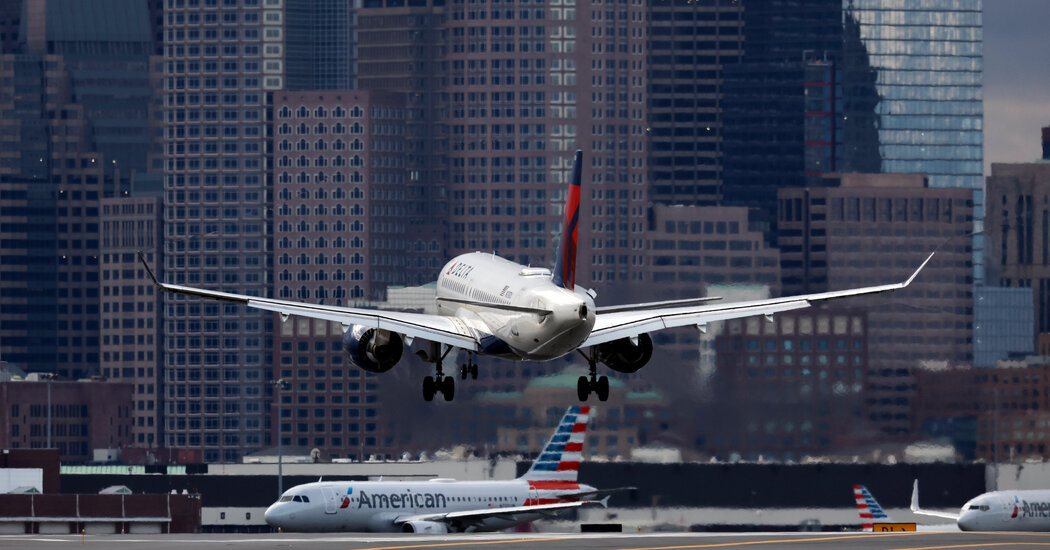 F.A.A. Investigates Near Miss Between Planes at Boston’s Logan Airport