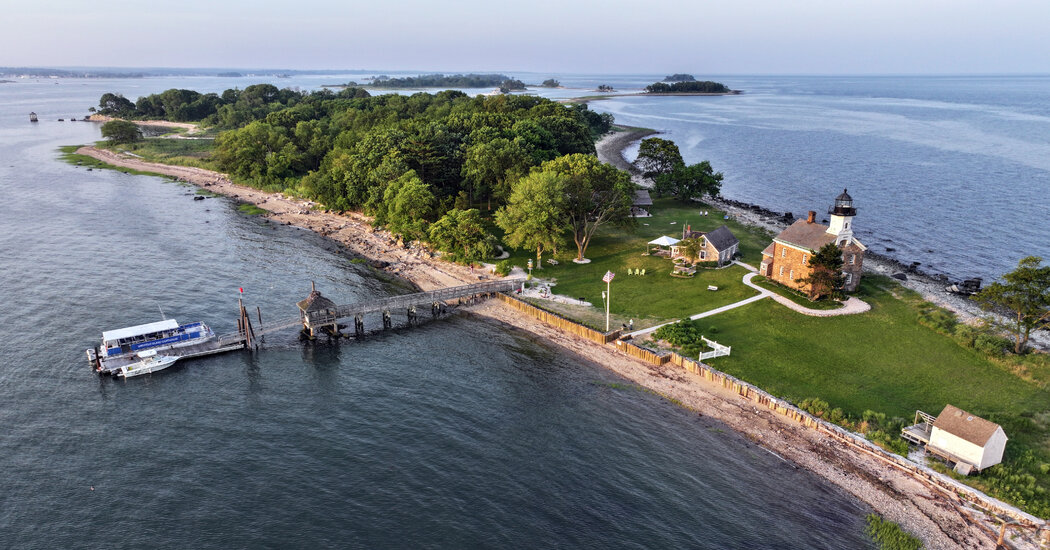 Short Cruises Off the New England Coast