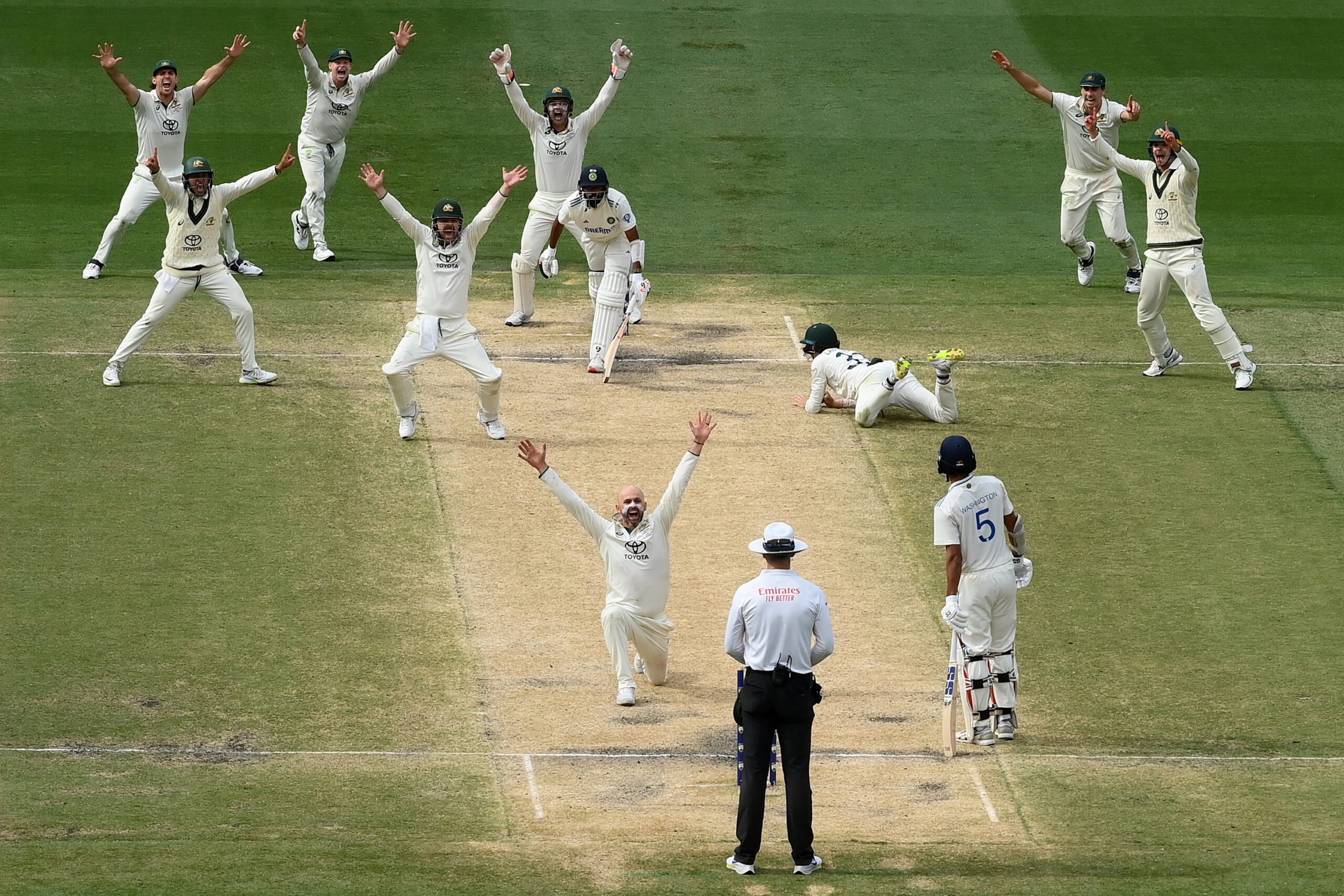 Todd Murphy Braces for England’s Onslaught as Spin Takes Centre Stage in Sydney Ashes Finale – Cricket Blog