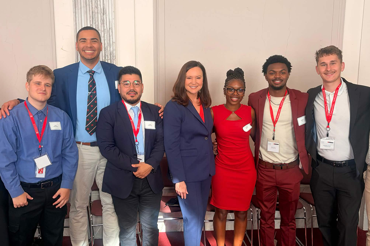 Nine UWF Students Attend National Security Seminar in Washington d.c.
