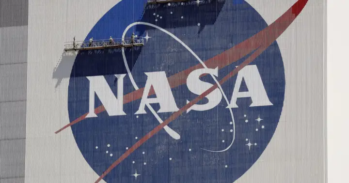 International Space Station astronauts prepare to evacuate over air leak – National